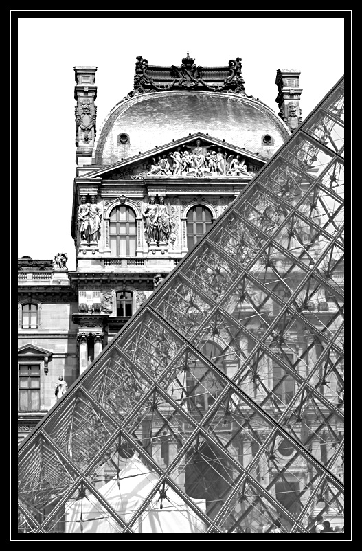 le_louvre_02.jpg