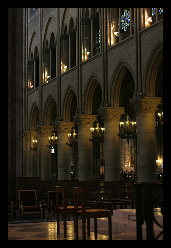 notre_dame_23.jpg